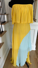Load image into Gallery viewer, (M) Blue Yellow Dress
