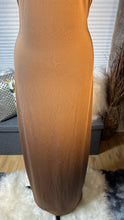 Load image into Gallery viewer, (XL) Best fit Brown Maxi NWT’s
