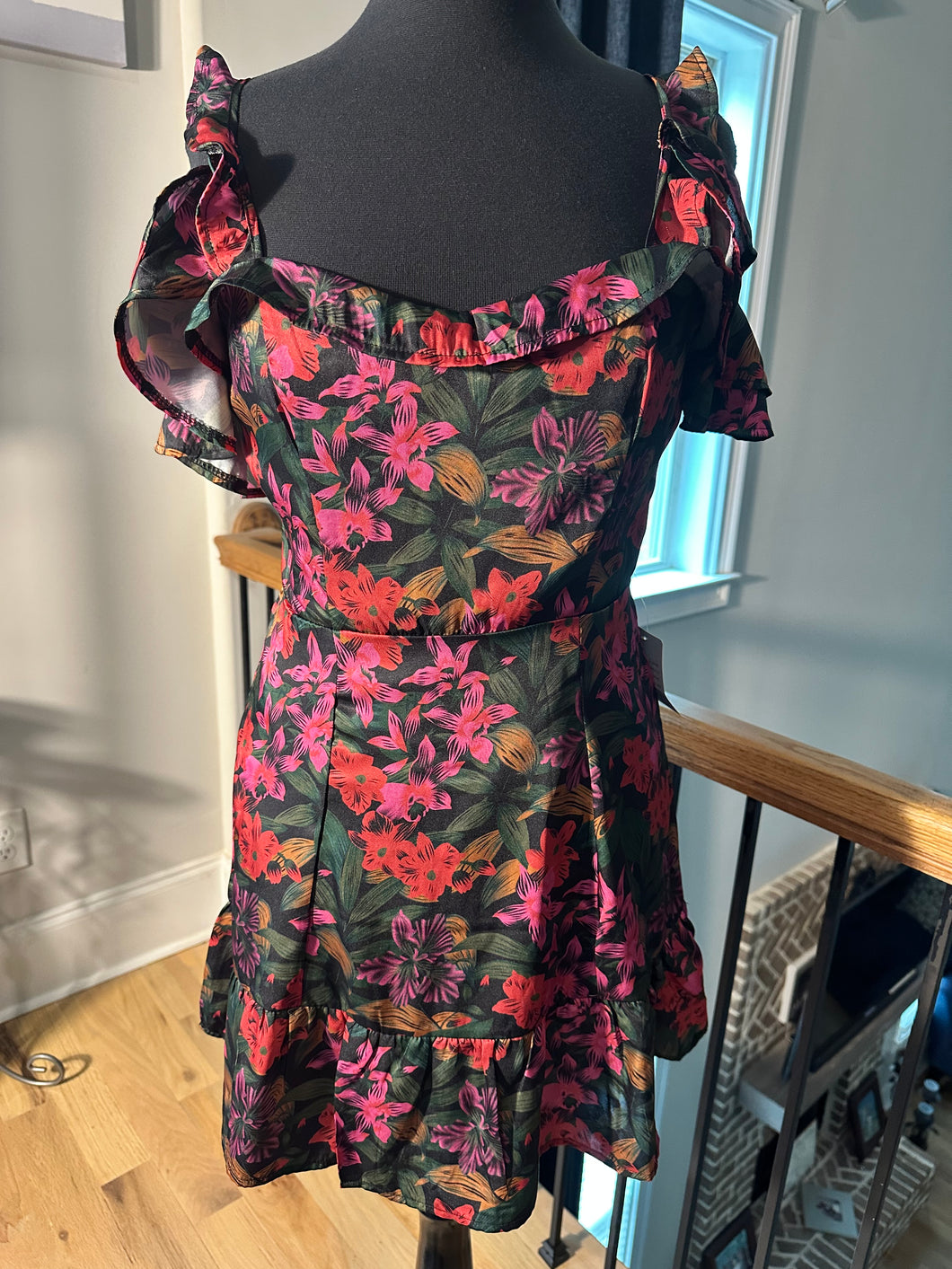(M) NSR Floral Dress