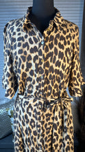 Load image into Gallery viewer, (XL) Leopard Maxi
