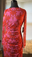 Load image into Gallery viewer, (8) Vince Camuto Pink Res Dress
