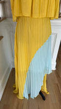 Load image into Gallery viewer, (M) Blue Yellow Dress
