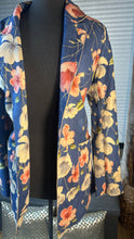 Load image into Gallery viewer, (L) Blue w- Pink Floral Solitaire Blazer
