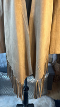 Load image into Gallery viewer, (M) Adore Brown Frindge Top
