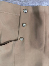 Load image into Gallery viewer, Zara Tan Short (best fit XL)
