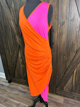 Load image into Gallery viewer, (XL) Colorful Block Orange Pink
