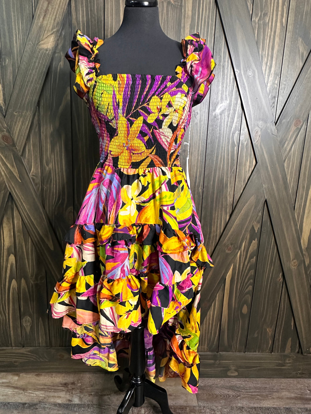 (M/L) NWT’s Truth Hi Lo Dress