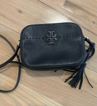 Load image into Gallery viewer, Authentic Tory Burch “Camera” Bag
