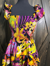 Load image into Gallery viewer, (M/L) NWT’s Truth Hi Lo Dress
