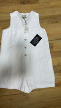 Load image into Gallery viewer, (M) Tuckernuck Romper NWT’s
