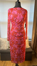 Load image into Gallery viewer, (8) Vince Camuto Pink Res Dress
