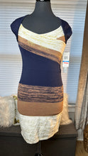 Load image into Gallery viewer, (Best fit M-L) XOXO Dress
