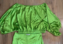 Load image into Gallery viewer, (M) Lime Green Uoozee Set
