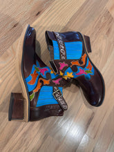 Load image into Gallery viewer, (8.5) Custom Boots
