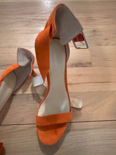 Load image into Gallery viewer, (9) Orange CK Heels
