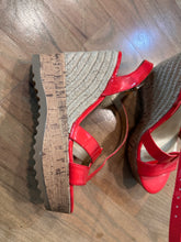 Load image into Gallery viewer, (10) Coral G by Guess Wedges
