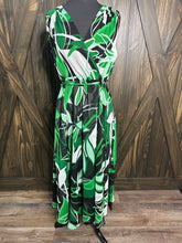 Load image into Gallery viewer, (16) Green Floral CK Dress
