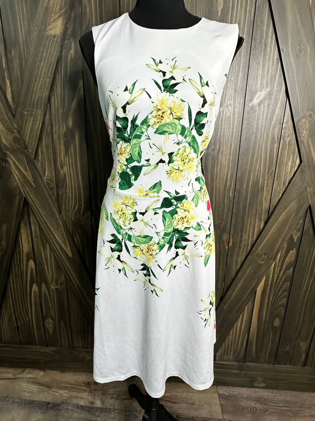 (L) White Green Floral