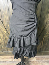 Load image into Gallery viewer, (XL) Black Mid Dress NWT’s
