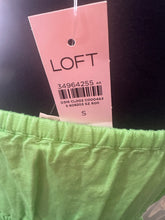 Load image into Gallery viewer, (S) NWT’s Loft Lime Green Dress
