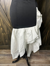 Load image into Gallery viewer, (S) FN Black White Hi-Lo Dress
