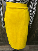 Load image into Gallery viewer, (L) Gold Skort ONLY
